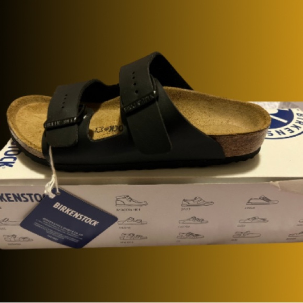 BRAND NEW kids leather Birkenstock slides